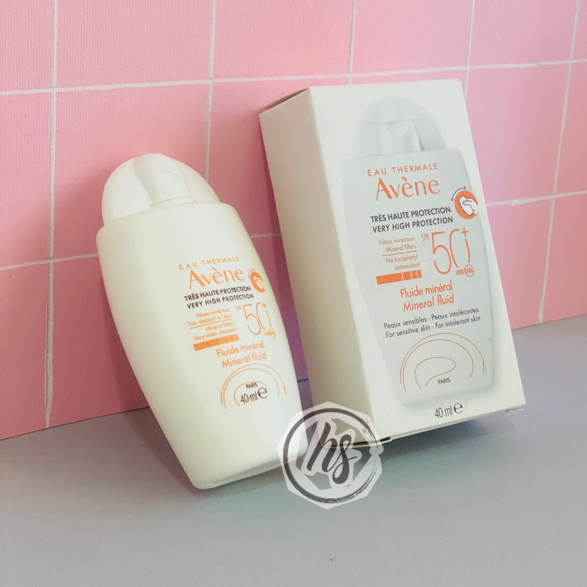 کرم ضد آفتاب مینرال اون بدون رنگ SPF50 حجم 40 میلی لیتر